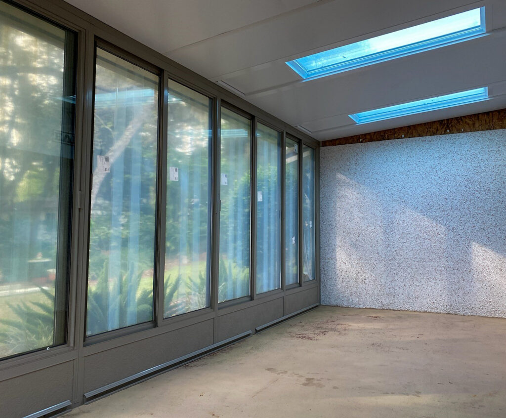 Studio Sunroom 26